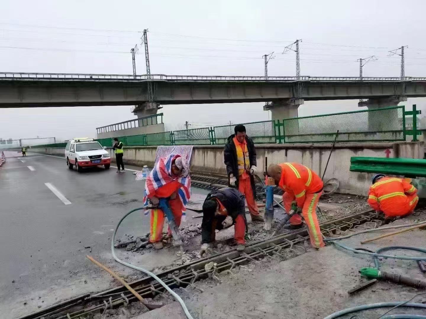 宁南桥梁伸缩缝抢修料